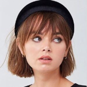 Velvet padded headband